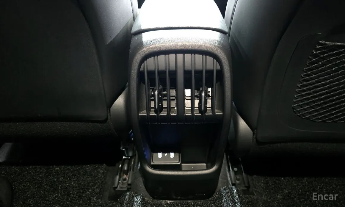 Zdjęcie 28 - Hyundai Kona
