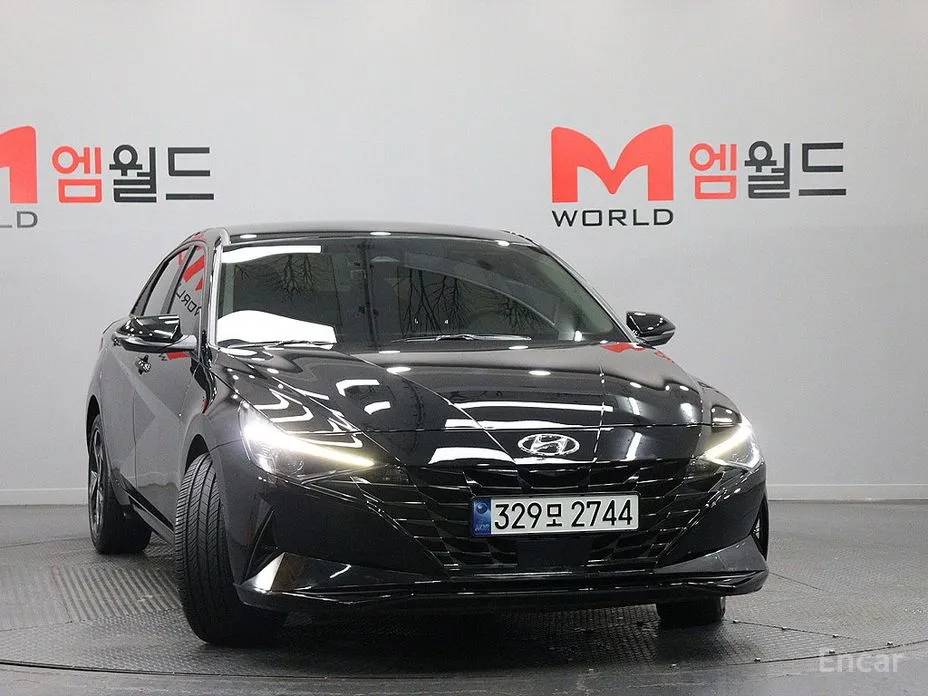Фото 3 - Hyundai Avante