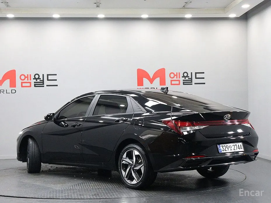Фото 5 - Hyundai Avante