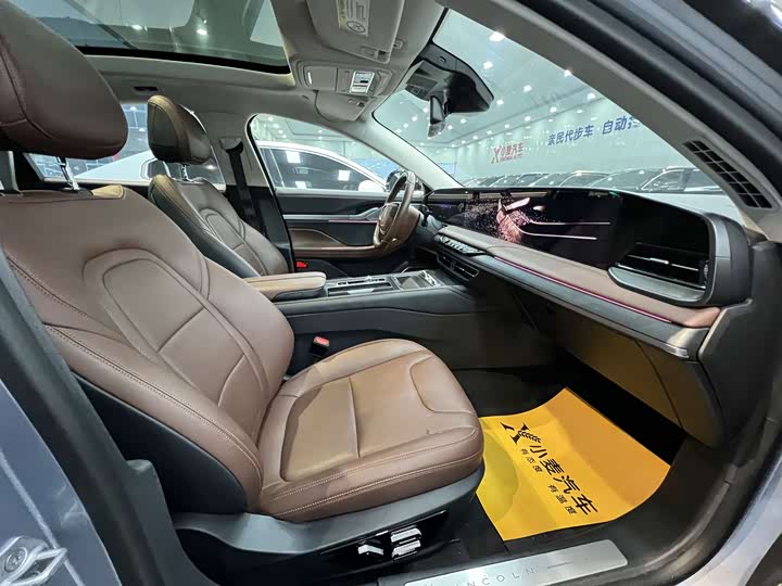 Lincoln Z (Zephyr) 2024 2024款 2.0T 两驱尊尚混动版