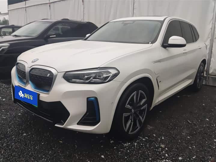 Фото 1 - BMW iX3