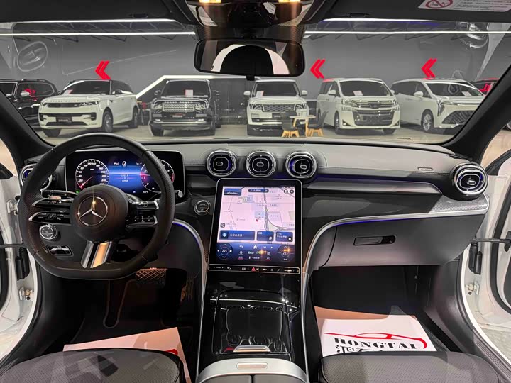Фото 9 - Mercedes-Benz C-Class