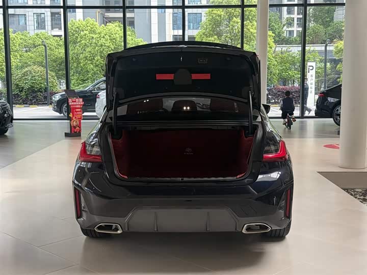Фото 7 - BMW 3 Series