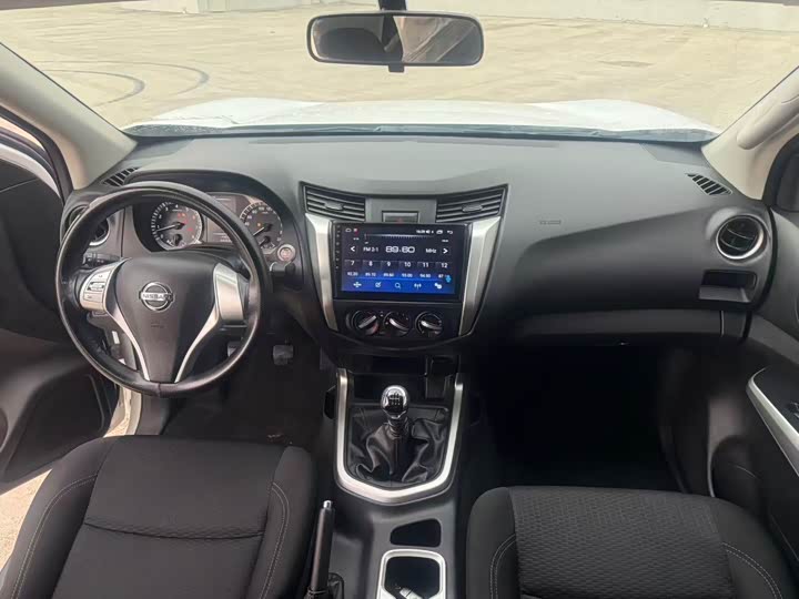 Фото 5 - Nissan Navara