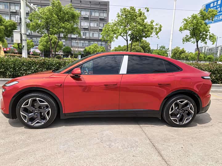 Nio Onvo L60 2024 2024款 60kWh 四驱版