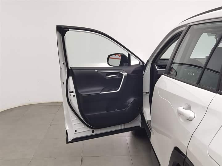 Toyota RAV4 Hybrid 2021 2021款 2.5L 四驱旗舰Pro