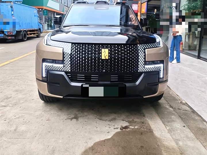 2026 BYD Yangwang U8 L