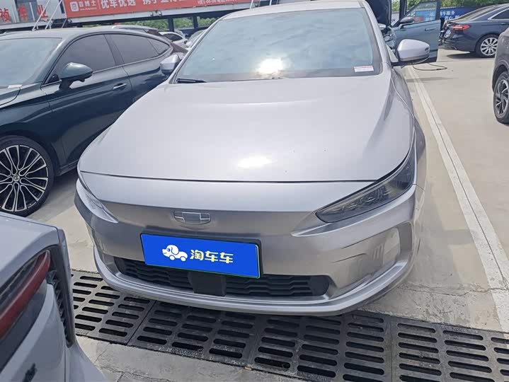 Фото 2 - Geely Geometry A