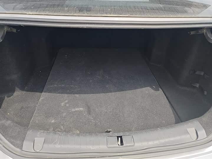 Фото 4 - Geely Geometry A