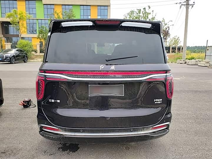 Фото 6 - Hongqi HQ9 Hybrid