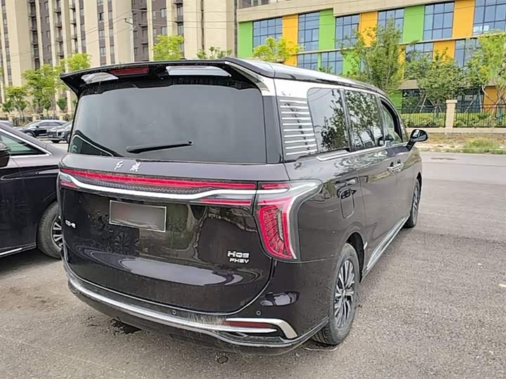 Фото 7 - Hongqi HQ9 Hybrid