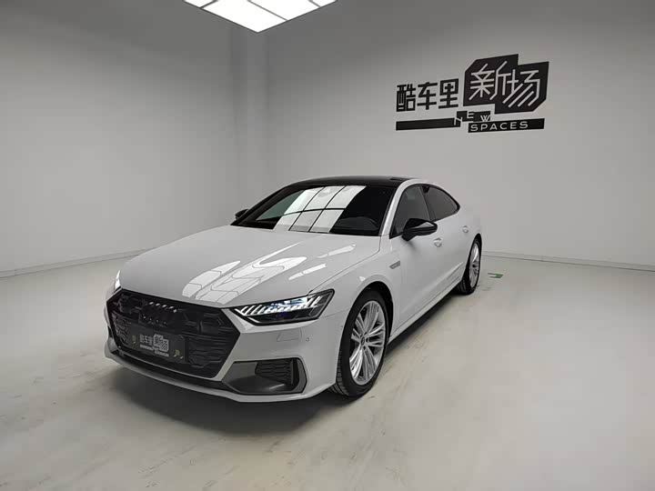 Фото 1 - Audi A7L