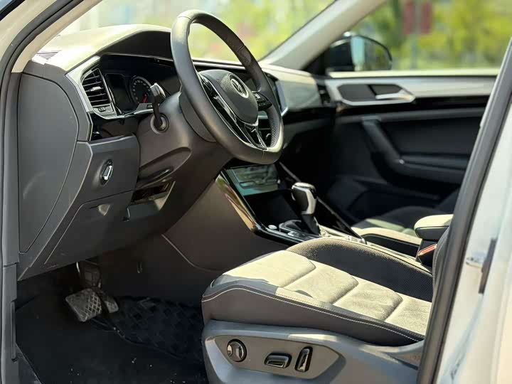 Фото 4 - Volkswagen Tayron