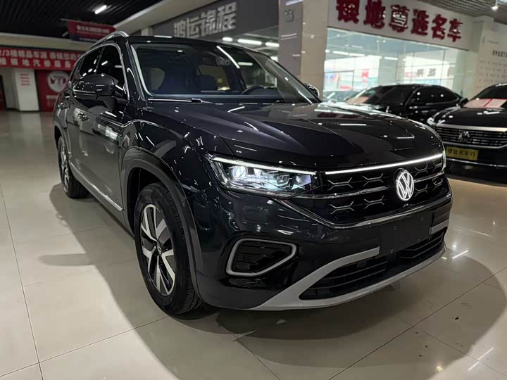 Фото 3 - Volkswagen Tayron