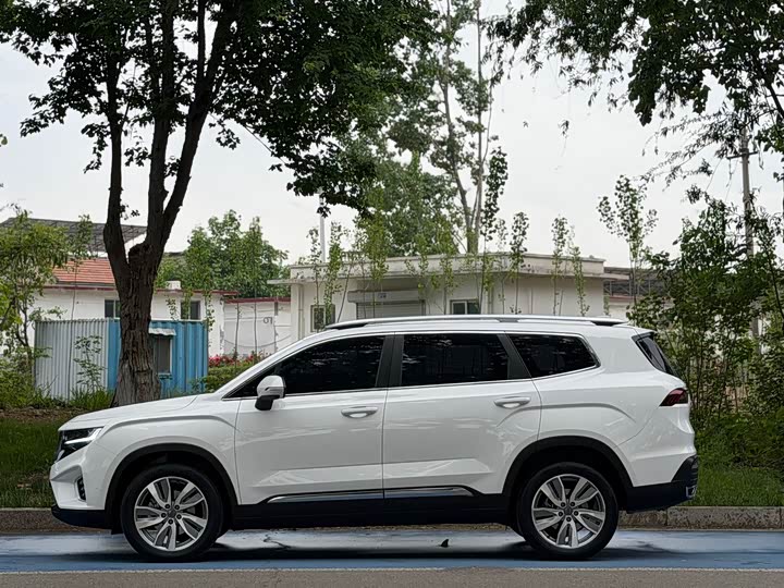 Geely Okavango 2022 2022款 1.8TD DCT旗舰型 7座