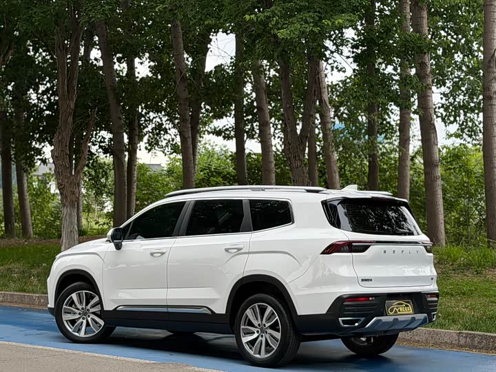 Geely Okavango 2022 2022款 1.8TD DCT旗舰型 7座