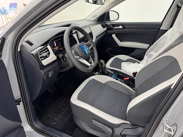 Volkswagen Tharu 2026 2026款 新锐 1.5L 锐意版