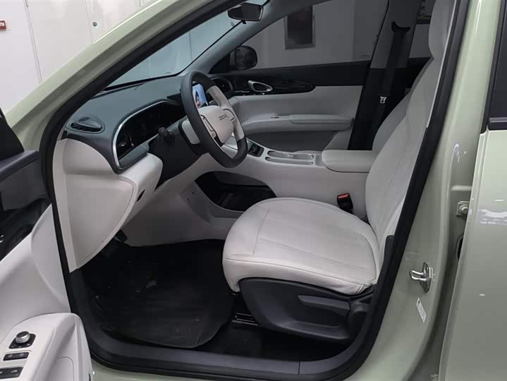 Zdjęcie 9 - Geely Galaxy Geome