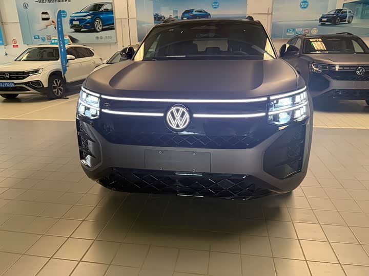 2026 Volkswagen Teramont Pro