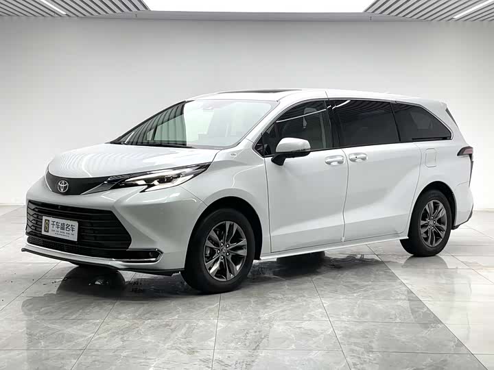 2026 Toyota Sienna