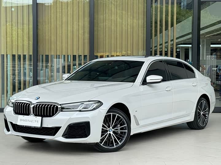 Zdjęcie 2 - BMW 5 Series