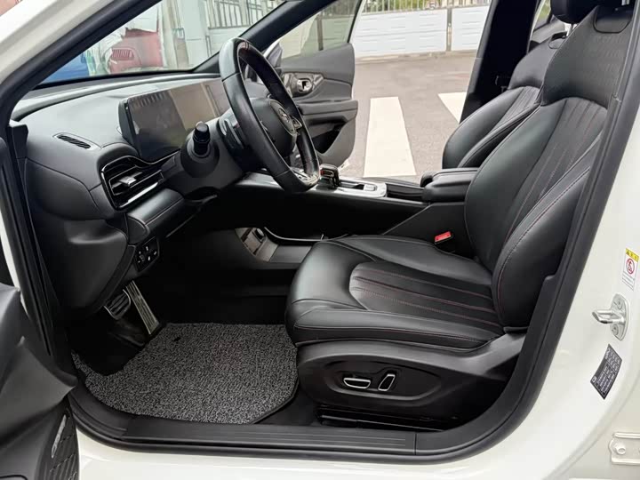 Фото 5 - GAC Trumpchi Empow R
