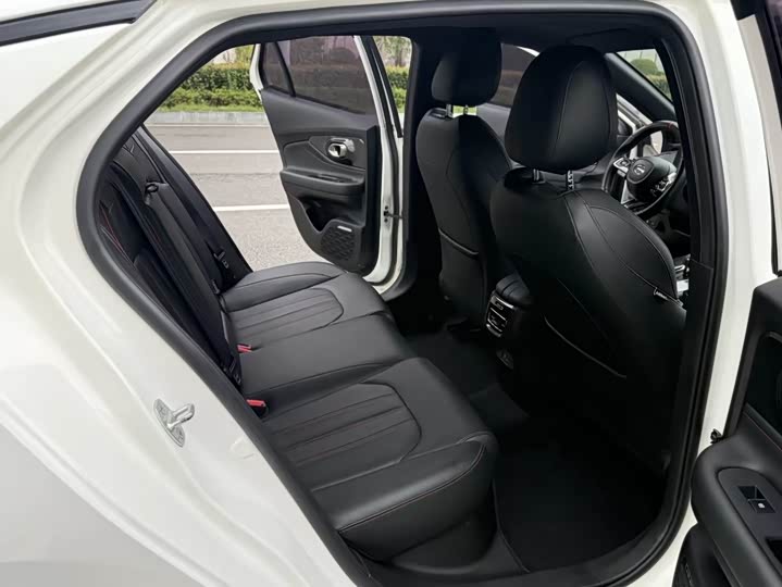 Фото 6 - GAC Trumpchi Empow R