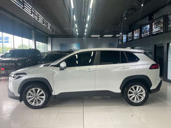 Toyota Corolla Cross 2026 2026款 2.0L 精英版