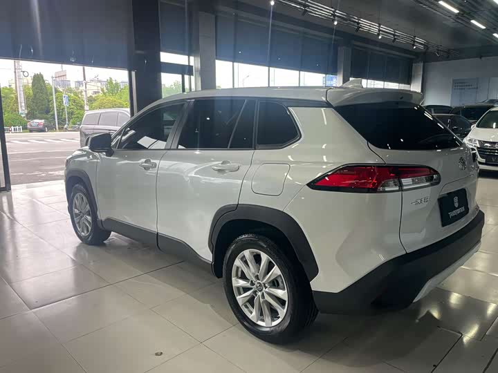 Toyota Corolla Cross 2026 2026款 2.0L 精英版