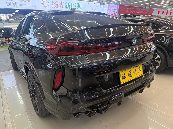 2023 BMW X6 M