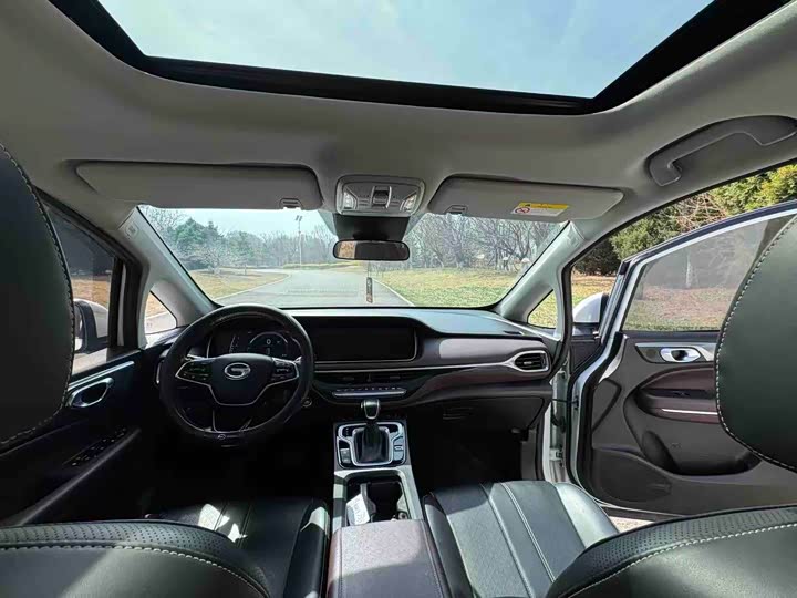 GAC Trumpchi M6 2021 2021款 PRO 270T DCT豪华版