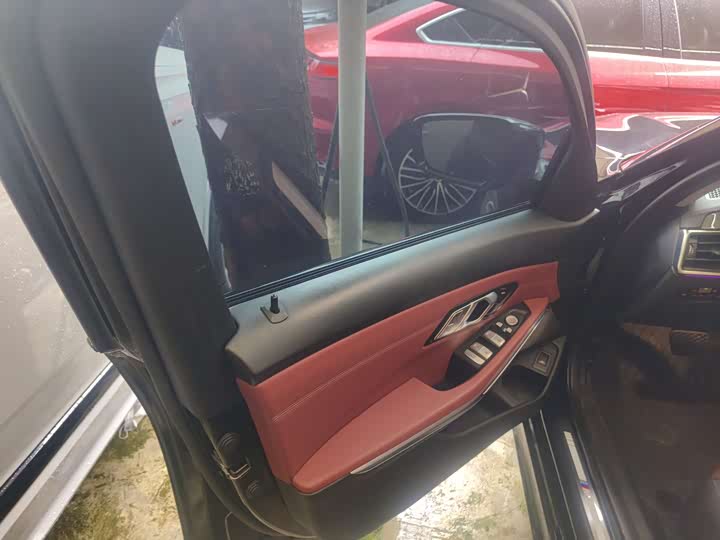 Фото 4 - BMW 3 Series