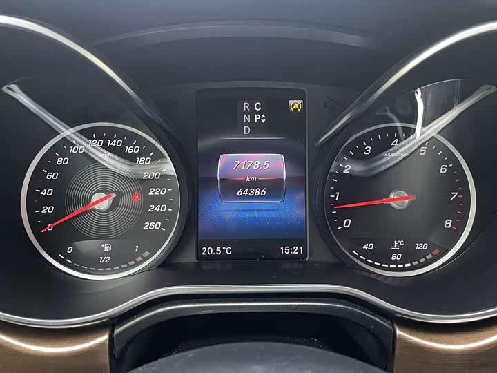 Mercedes-Benz V-Class 2022 2022款 V 260 尊贵版