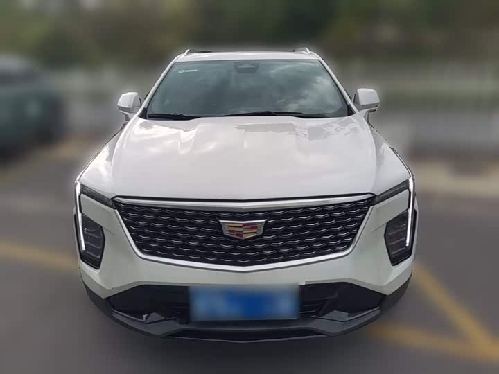Cadillac XT4 2024 2024款 改款 28T 两驱尊贵型