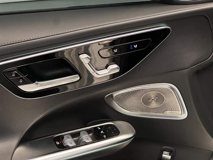 Mercedes-Benz C-Class 2025 2025款 C 260 L 皓夜运动版