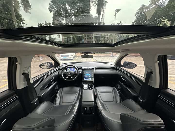 Hyundai Tucson L 2023 2023款 途胜L 1.5T 自动两驱LUX尊贵版