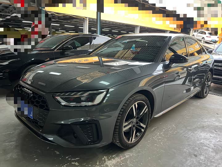 Zdjęcie 1 - Audi A4L