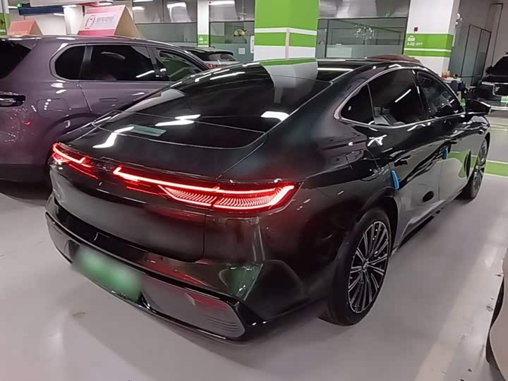 Фото 7 - Geely Galaxy Starshine 8 EM-i