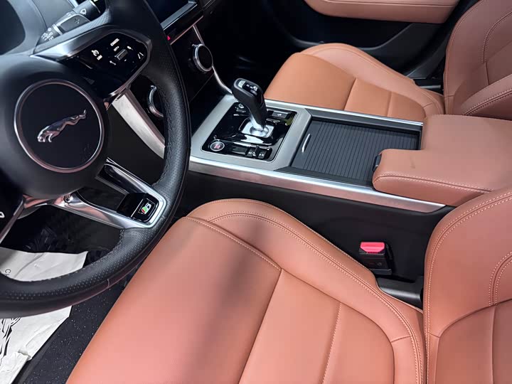 2024 Jaguar XE L