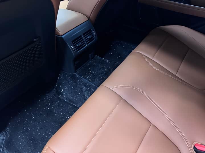 2024 Jaguar XE L