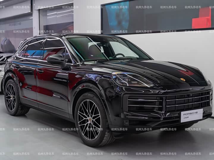 Porsche Cayenne 2025 2025款 Cayenne 3.0T 逐梦版