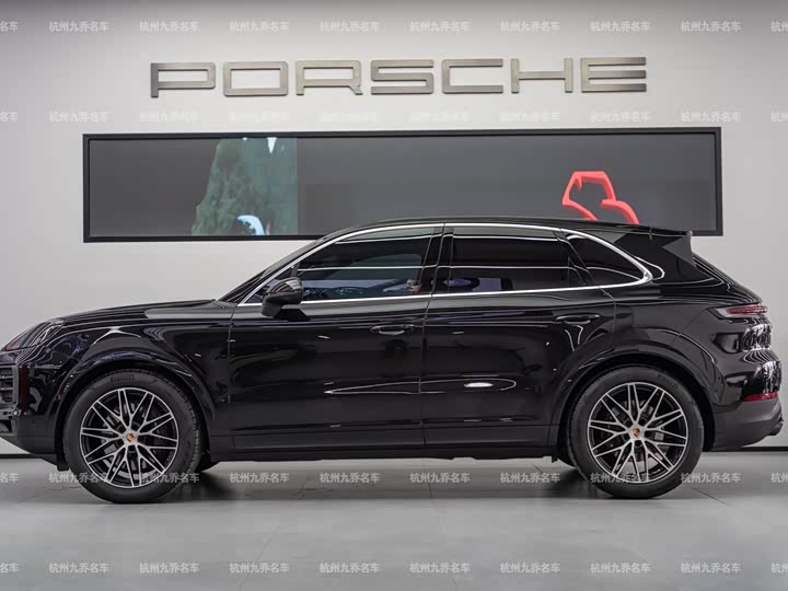 Porsche Cayenne 2025 2025款 Cayenne 3.0T 逐梦版