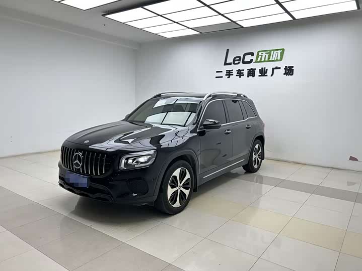 Фото 1 - Mercedes-Benz GLB-Class