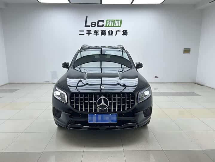 Фото 6 - Mercedes-Benz GLB-Class
