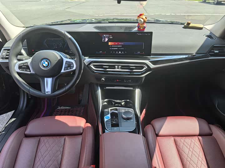 BMW i3 2025 2025款 eDrive 35 L