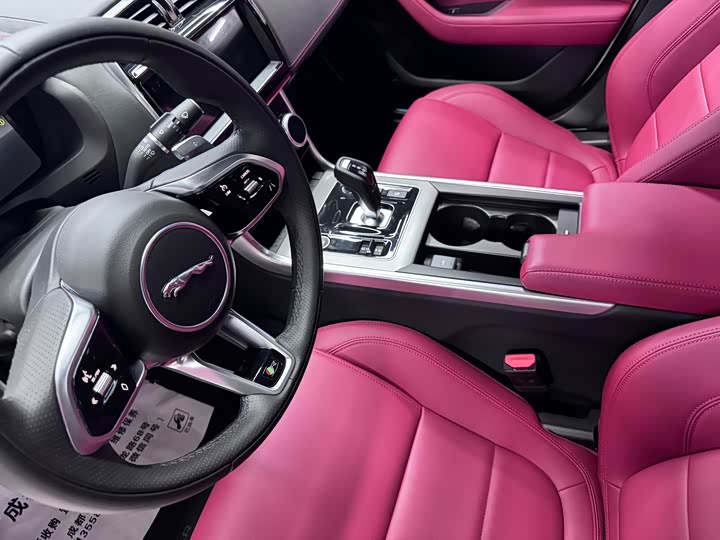 Jaguar XE L 2025 2025款 2.0T 250PS R-DYNAMIC 90周年典藏版