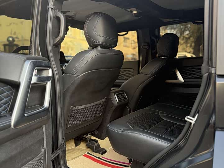 BAIC Beijing BJ40 2021 2021款 2.0D 自动四驱刀锋英雄版侠客型