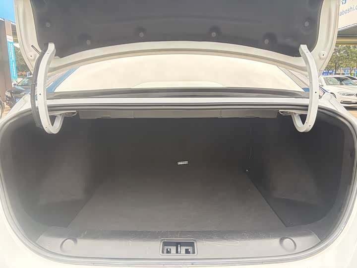 Dongfeng Aeolus Yixuan Max 2023 2023款 1.5T 超酷潮爸版