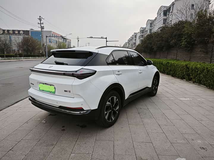 Hozon U 2023 2023款 哪吒U-Ⅱ 挑战版 500 U秀 磷酸铁锂