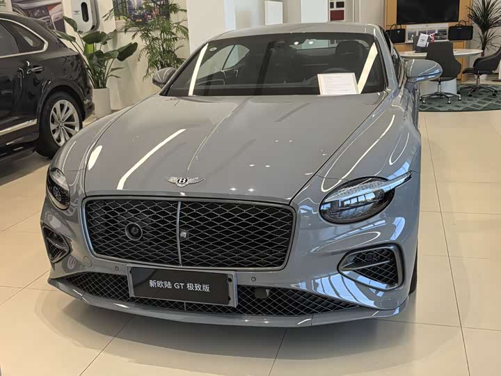 Фото 2 - Bentley Continental GT Hybrid